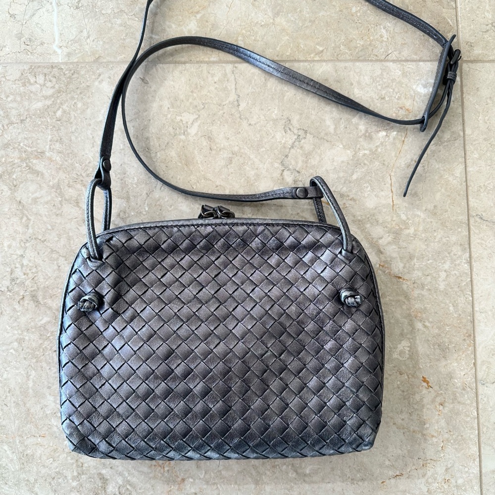 Bottega Veneta Argento Nodini Crossbody Bag - Picture 2 of 11